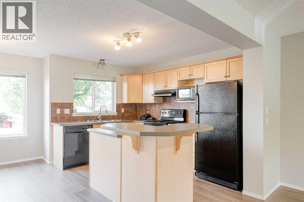 173 Copperfield Gardens SE — photo 8