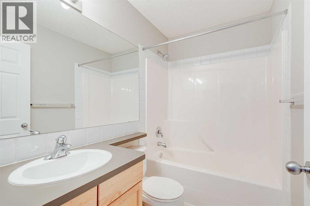 173 Copperfield Gardens SE — photo 30