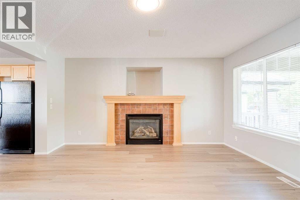173 Copperfield Gardens SE — photo 31