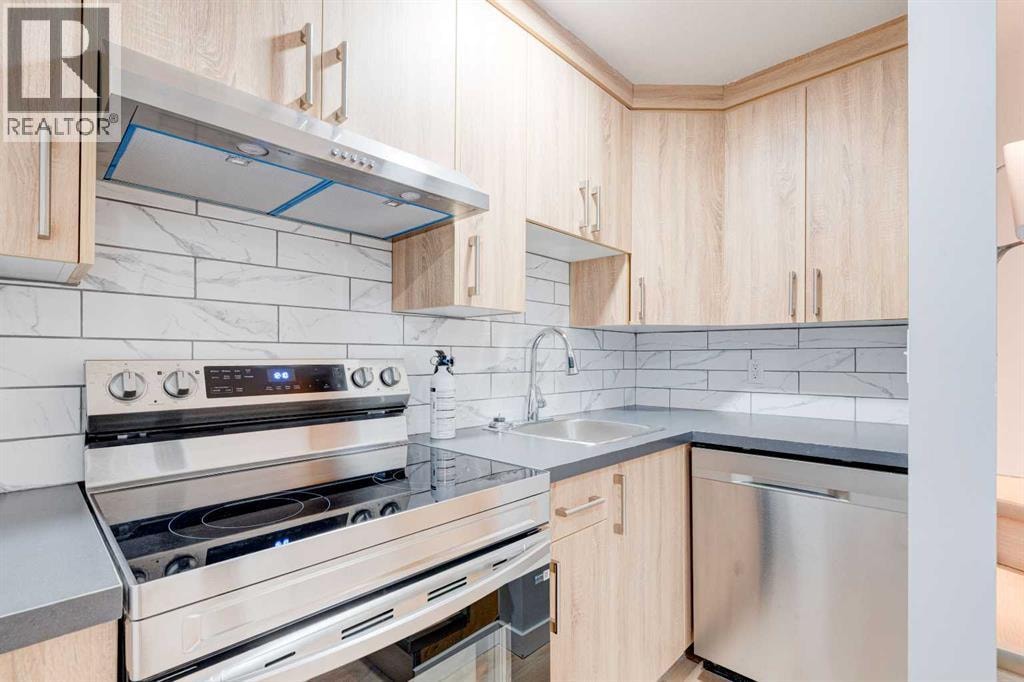 173 Copperfield Gardens SE — photo 34