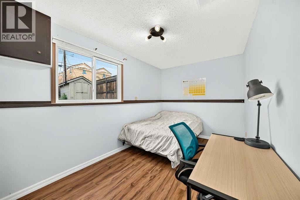 4331 72 Street NW — photo 16