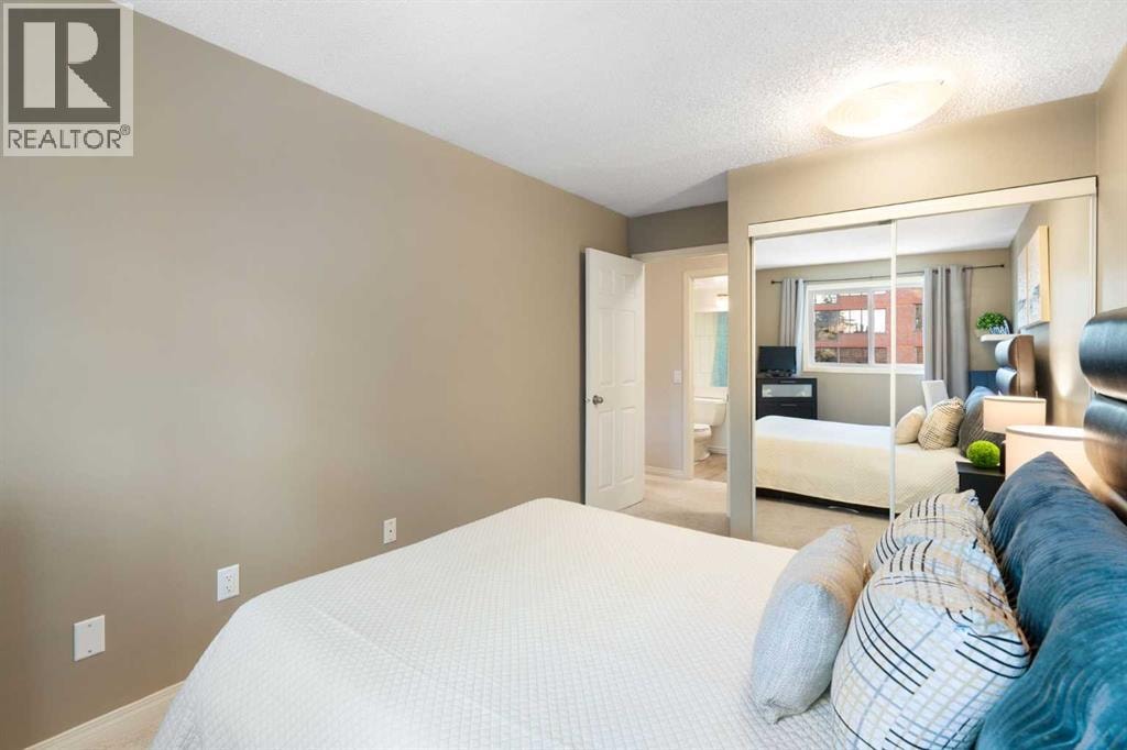 304, 305 25 Avenue SW — photo 10
