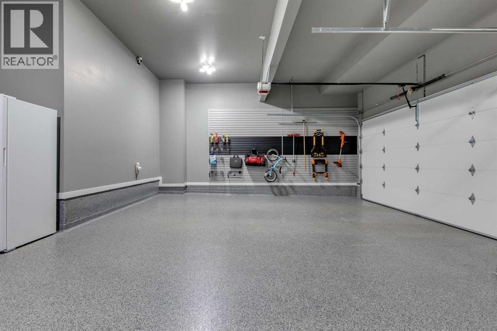 22 Mahogany Cove SE — photo 44
