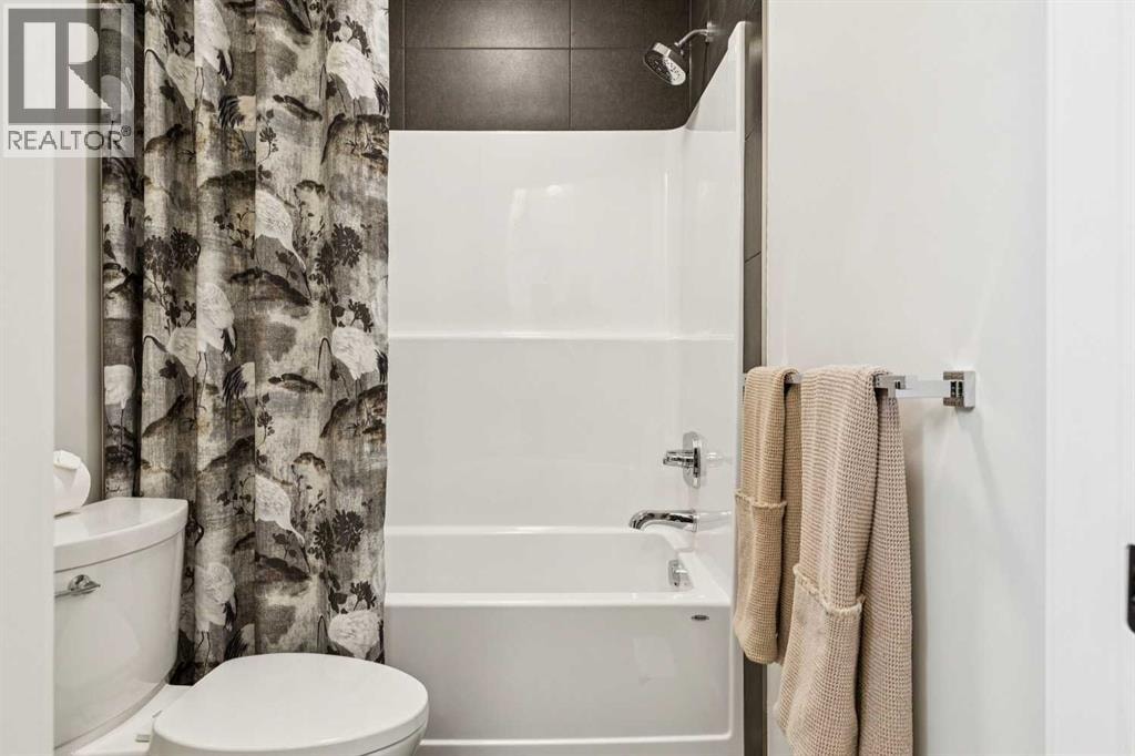 22 Mahogany Cove SE — photo 36
