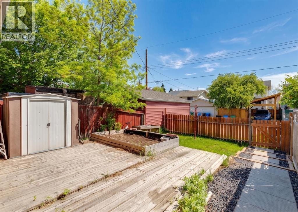 7828 20A Street SE — photo 23