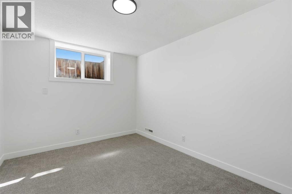 708 Sacramento Place SW — photo 28
