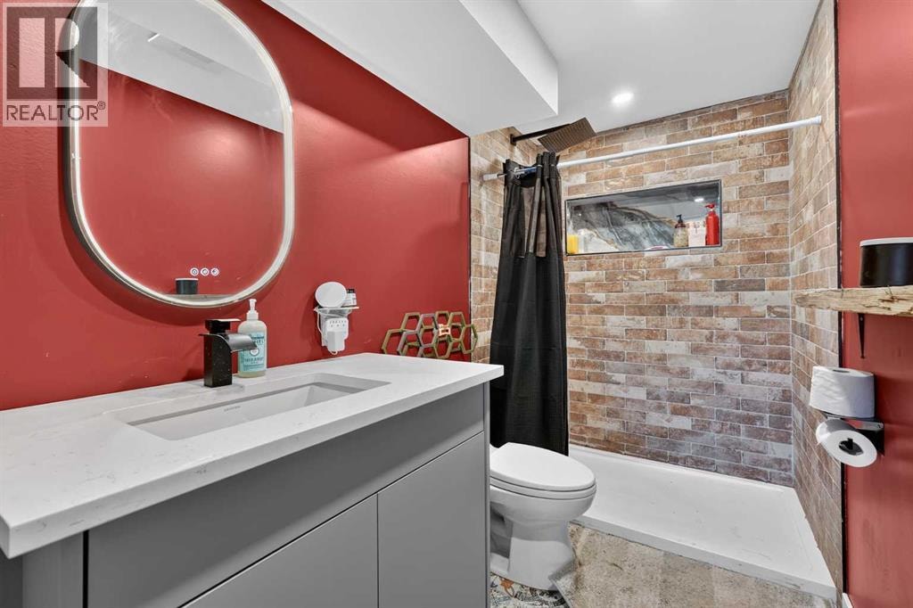 24 Penworth Crescent SE — photo 31