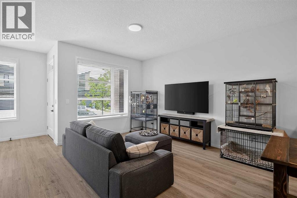 374 Wolf Creek Manor SE — photo 3