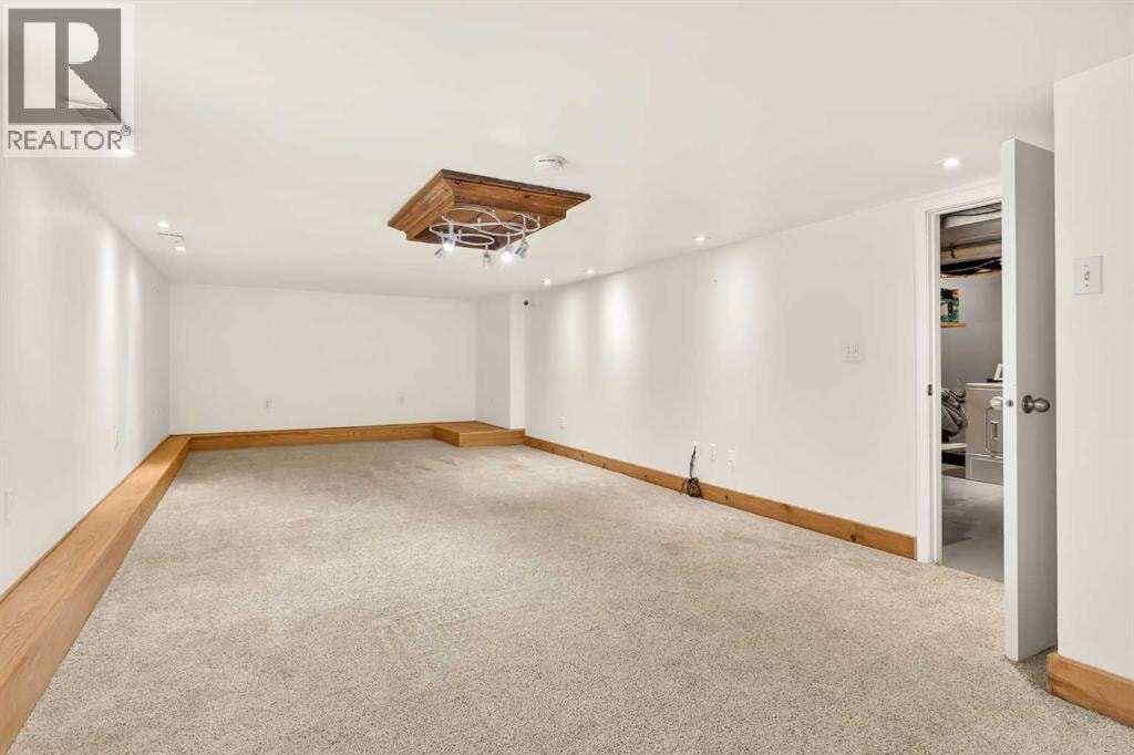 2713 9 Avenue SE — photo 23