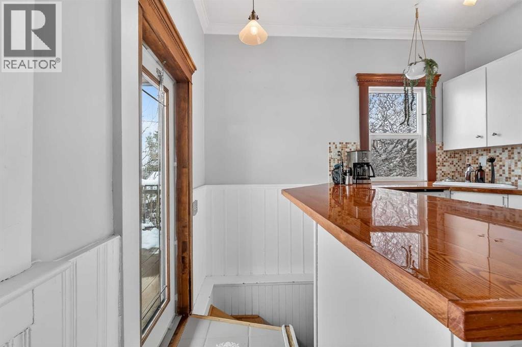 2713 9 Avenue SE — photo 17