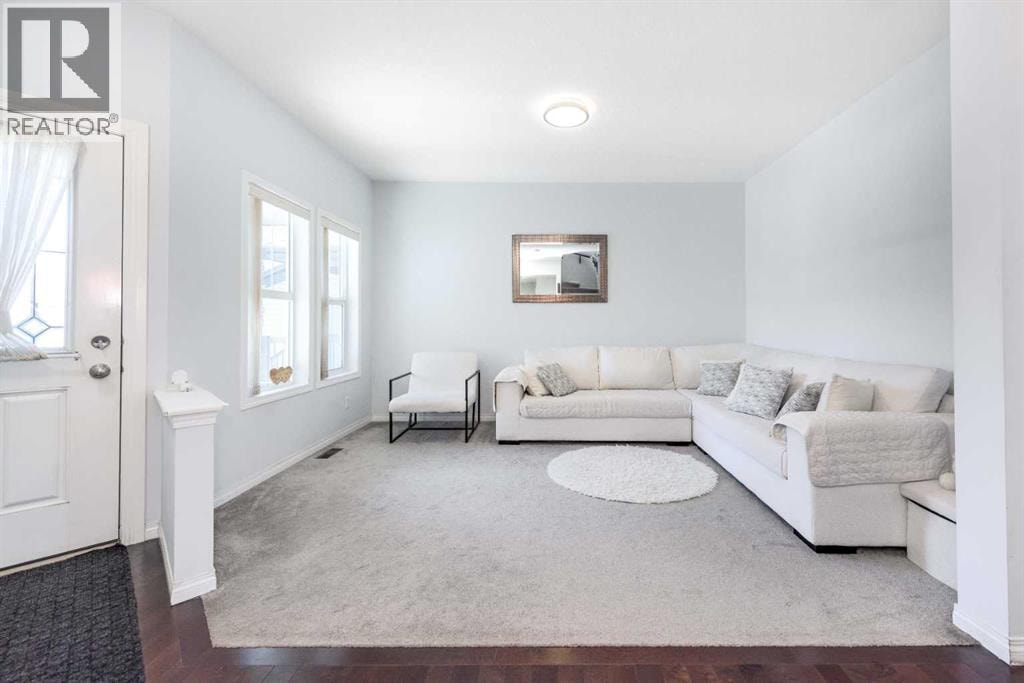 19 Skyview Ranch Crescent NE — photo 11