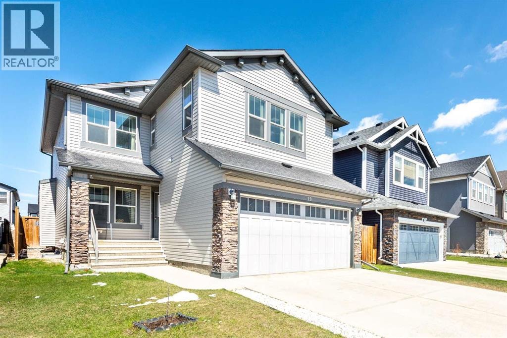 19 Skyview Ranch Crescent NE — photo 2