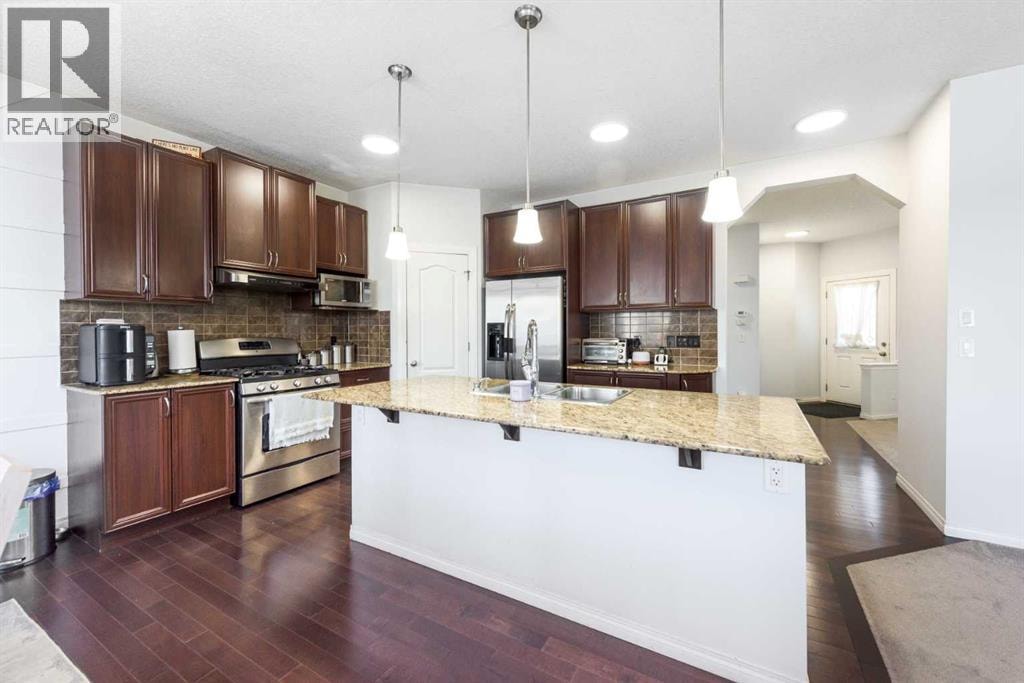 19 Skyview Ranch Crescent NE — photo 3