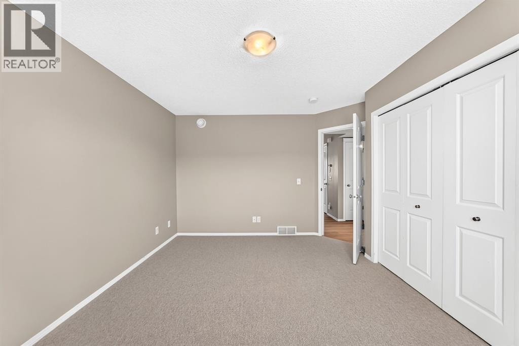 1802, 140 Sagewood Boulevard SW — photo 27
