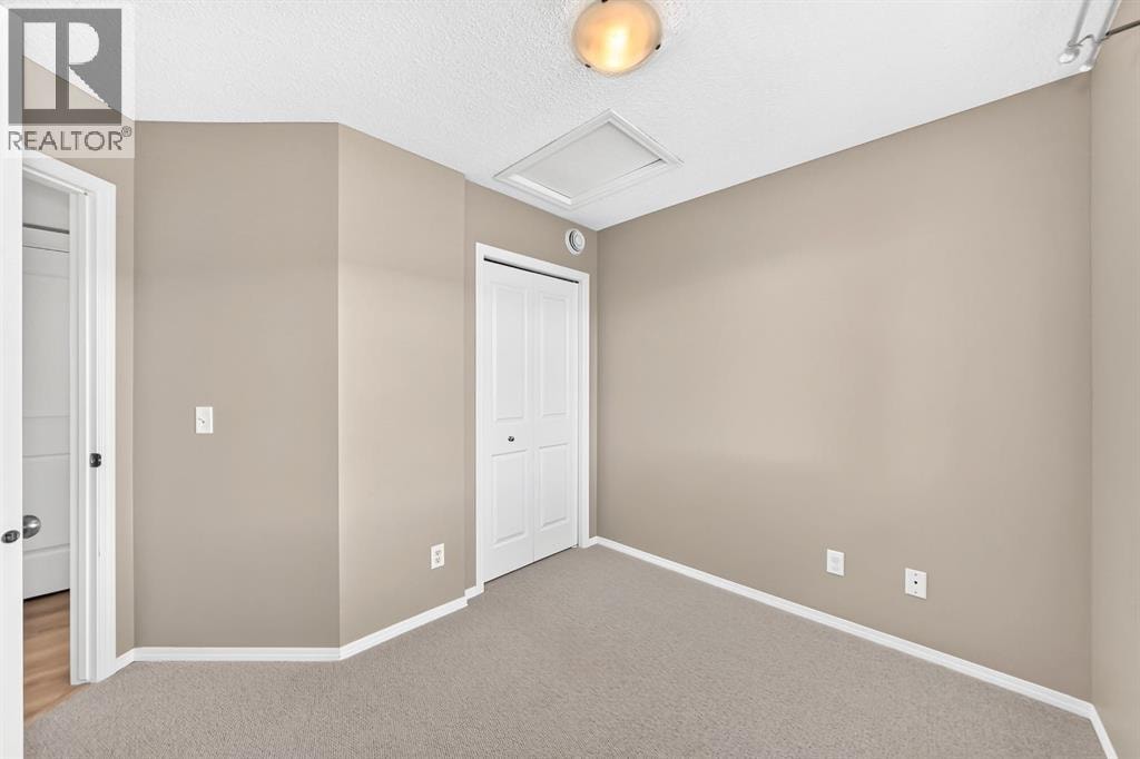 1802, 140 Sagewood Boulevard SW — photo 29