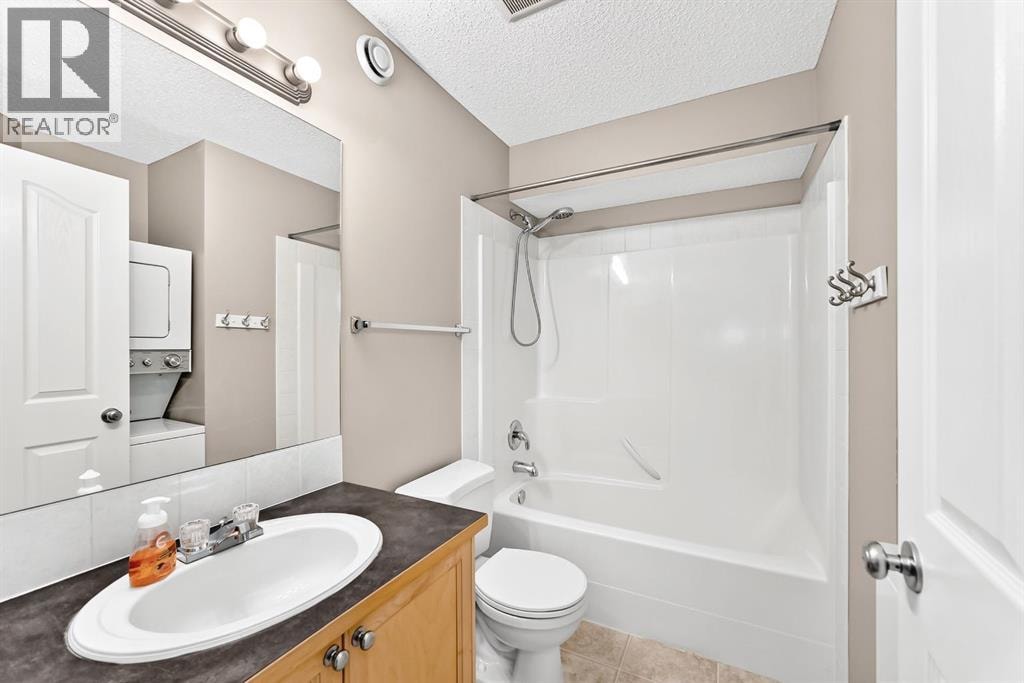 1802, 140 Sagewood Boulevard SW — photo 31