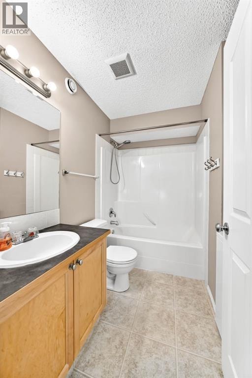 1802, 140 Sagewood Boulevard SW — photo 32