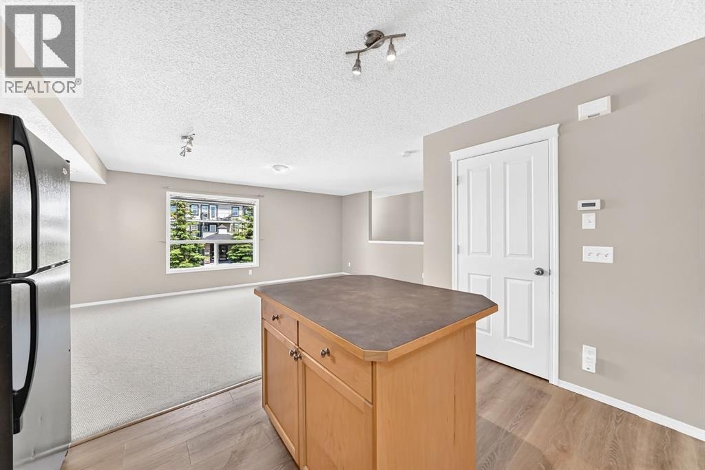 1802, 140 Sagewood Boulevard SW — photo 9