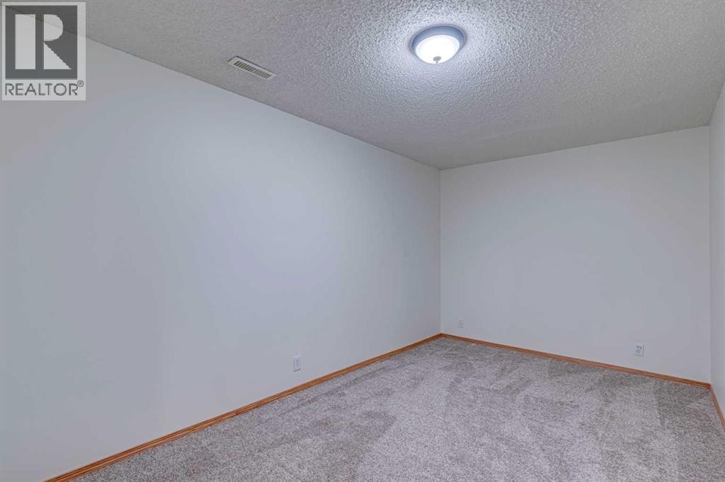 268 Mt Brewster Circle SE — photo 41