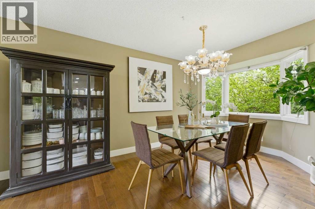 36 Varsity Estates Court NW — photo 8