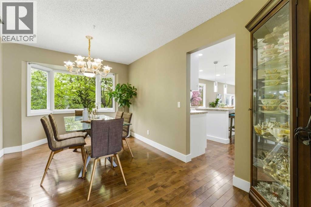 36 Varsity Estates Court NW — photo 9