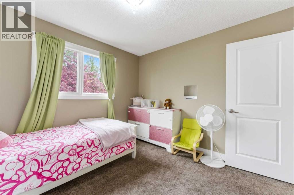 36 Varsity Estates Court NW — photo 37