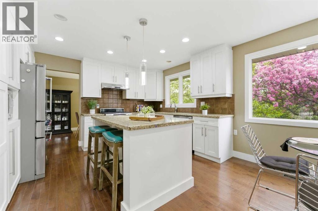36 Varsity Estates Court NW — photo 12