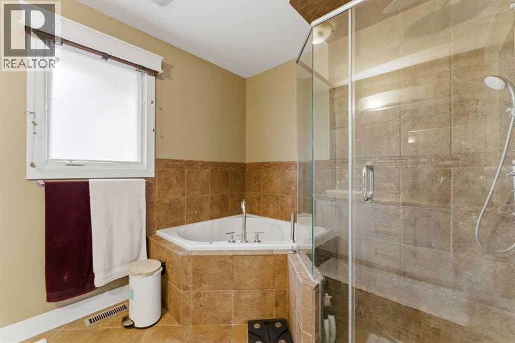 36 Varsity Estates Court NW — photo 34