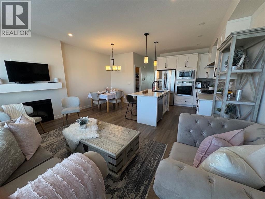 250 Alpine Avenue SW — photo 3