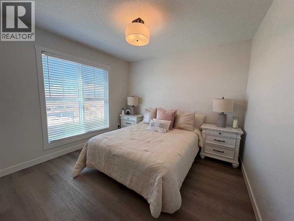 250 Alpine Avenue SW — photo 5