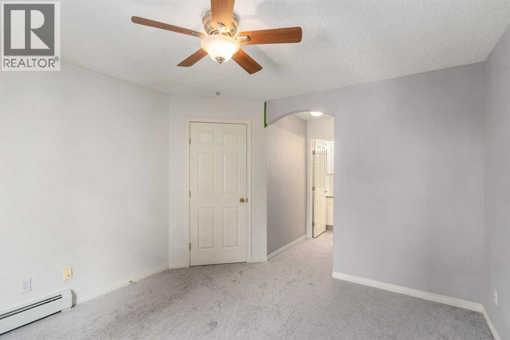 217, 26 Country Hills View NW — photo 11