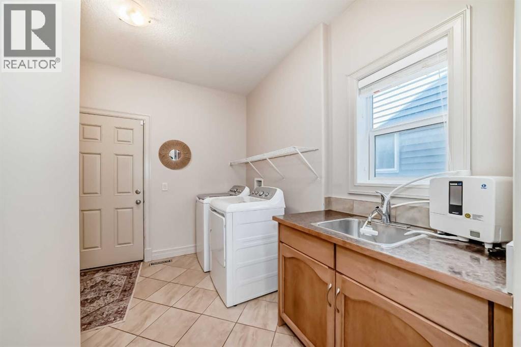 832 Coopers Square SW — photo 23