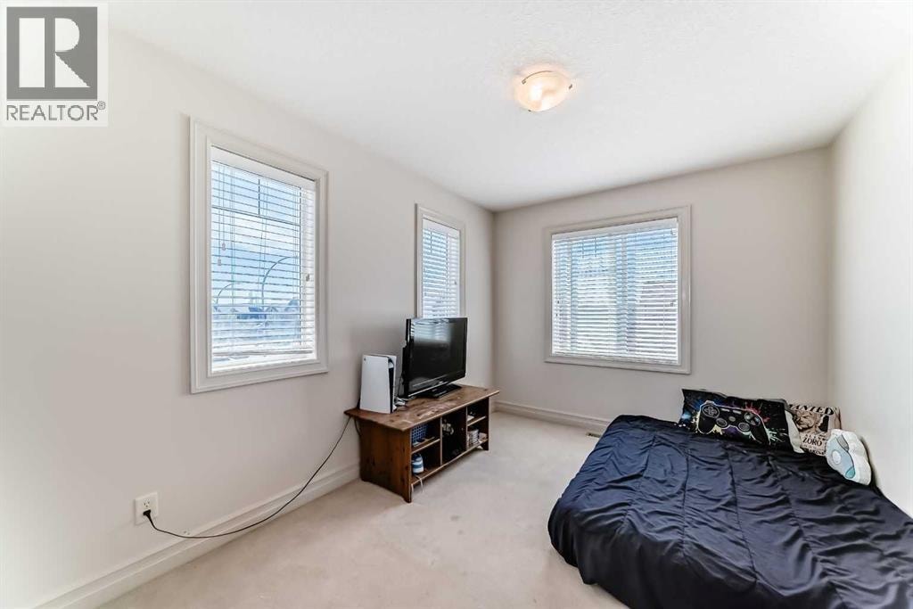 832 Coopers Square SW — photo 35