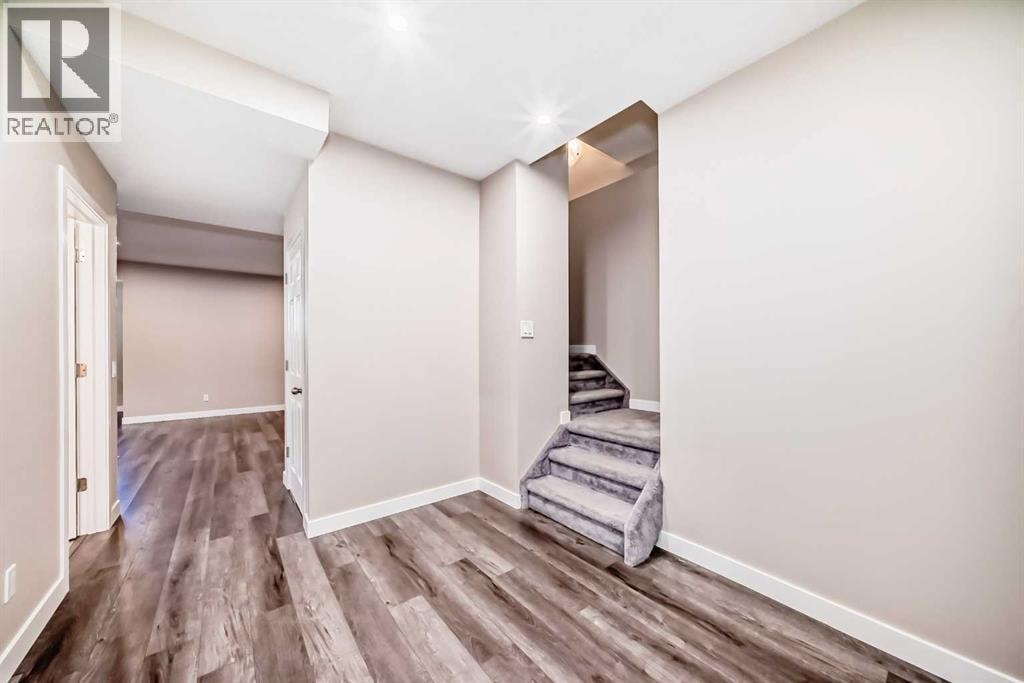 832 Coopers Square SW — photo 38