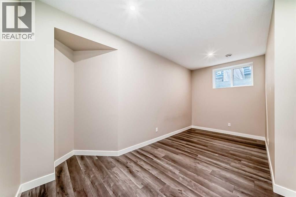832 Coopers Square SW — photo 46