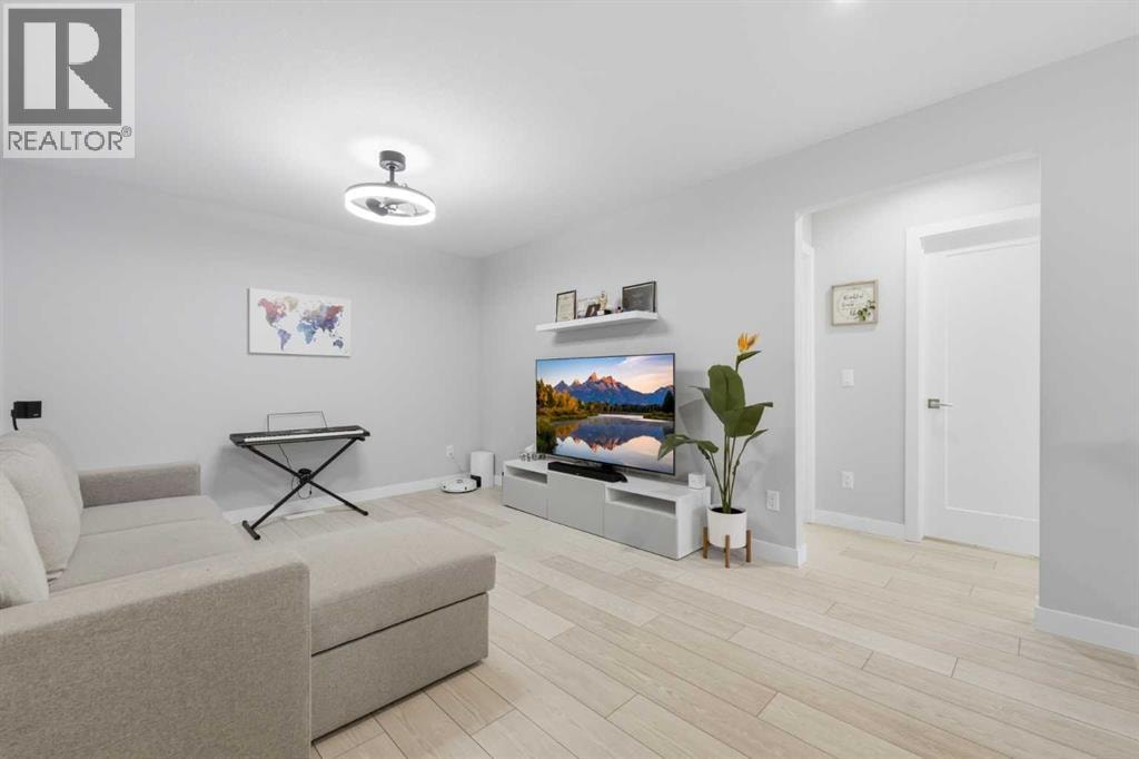 163 DAWSON WHARF RISE Mount — photo 25