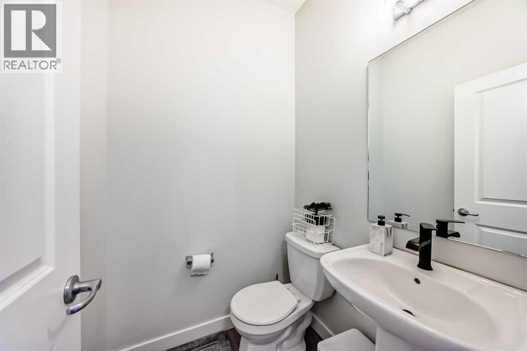 30 Evanscrest Park NW — photo 19