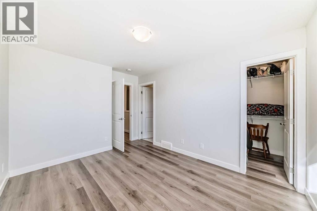 30 Evanscrest Park NW — photo 24