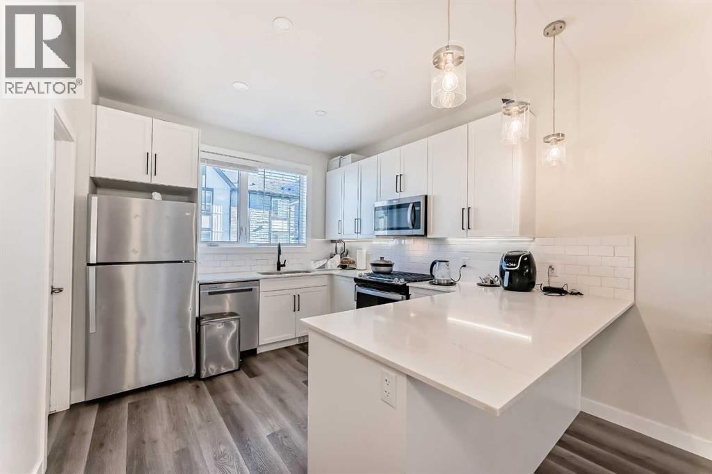 30 Evanscrest Park NW — photo 3