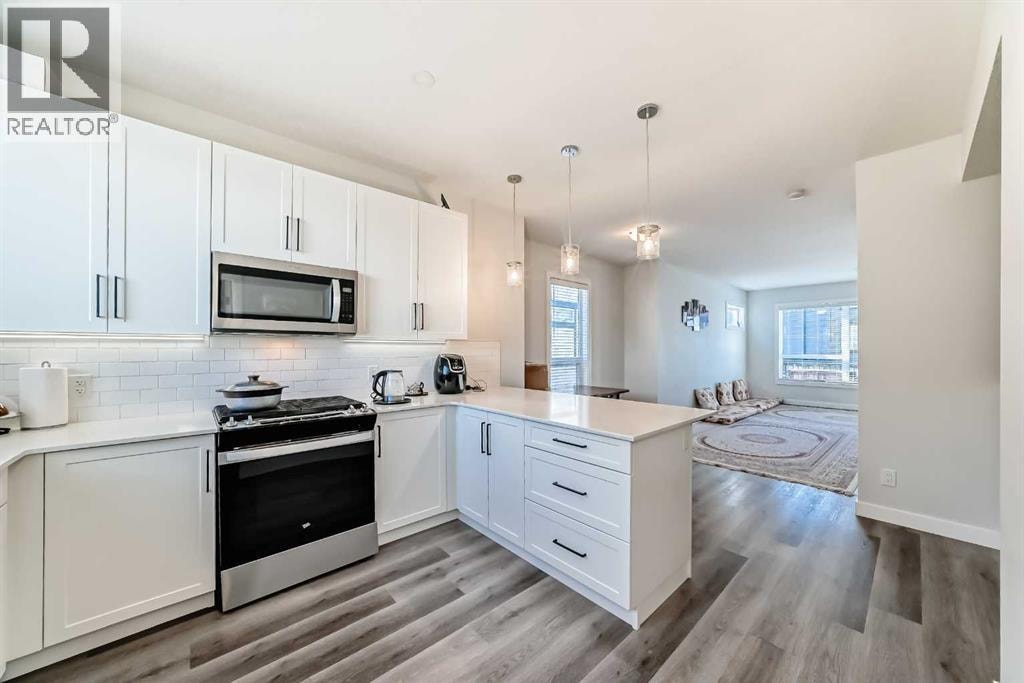 30 Evanscrest Park NW — photo 5