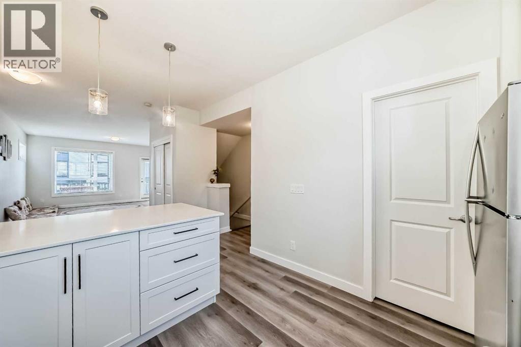 30 Evanscrest Park NW — photo 6