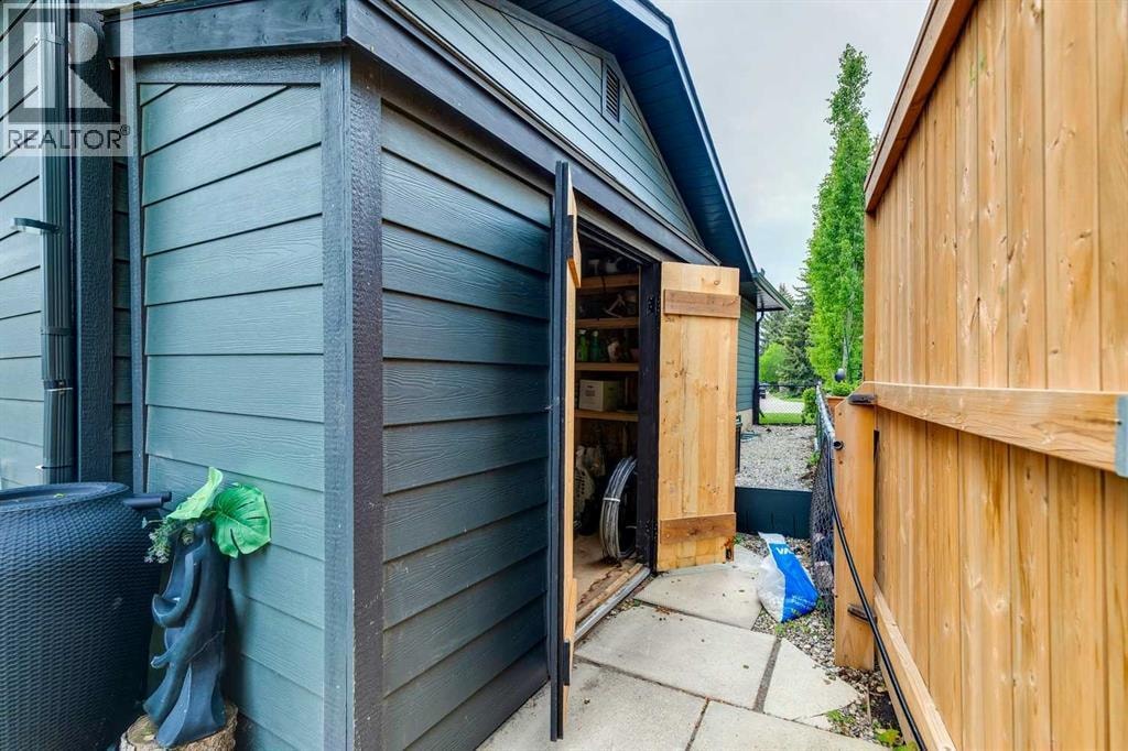 444 Bracewood Crescent SW — photo 41