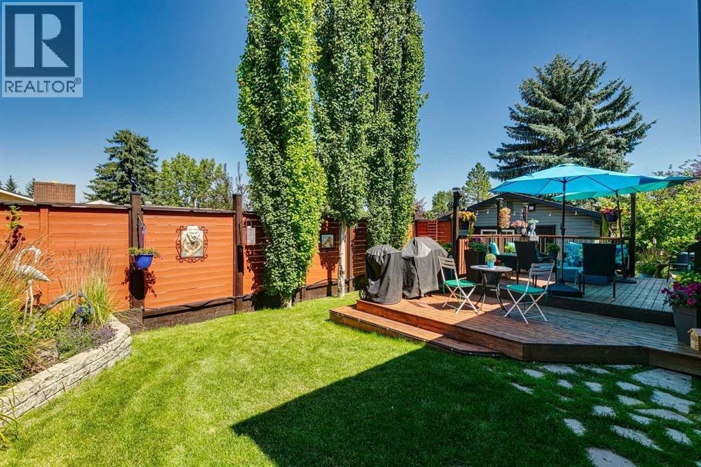 444 Bracewood Crescent SW — photo 33
