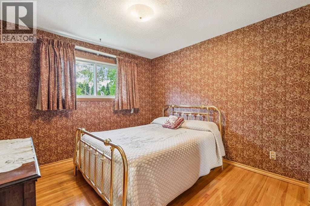 5036 Vallance Crescent NW — photo 20