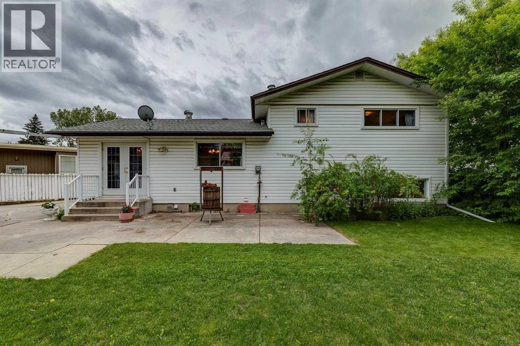 5036 Vallance Crescent NW — photo 28