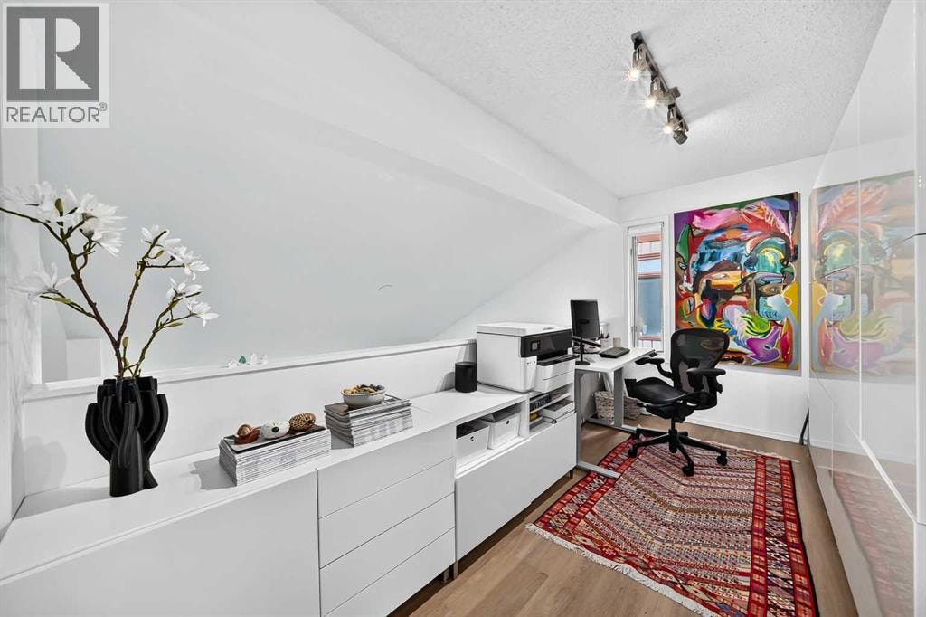 344 Canterville Drive SW — photo 27