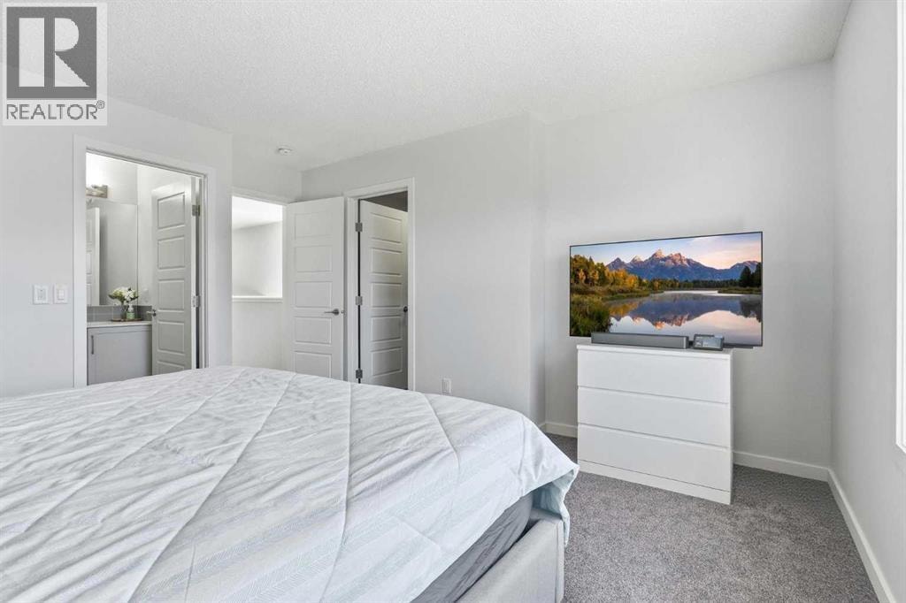 44 Amblefield Avenue NW — photo 16