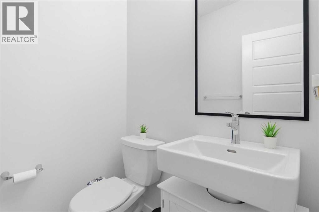 44 Amblefield Avenue NW — photo 14