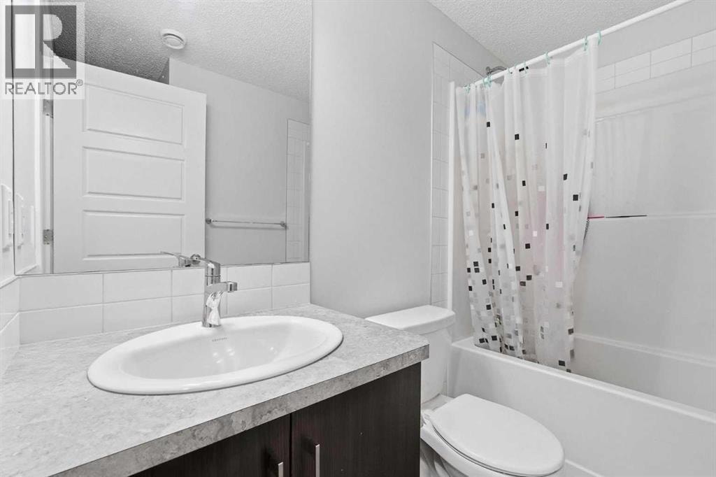 44 Amblefield Avenue NW — photo 31