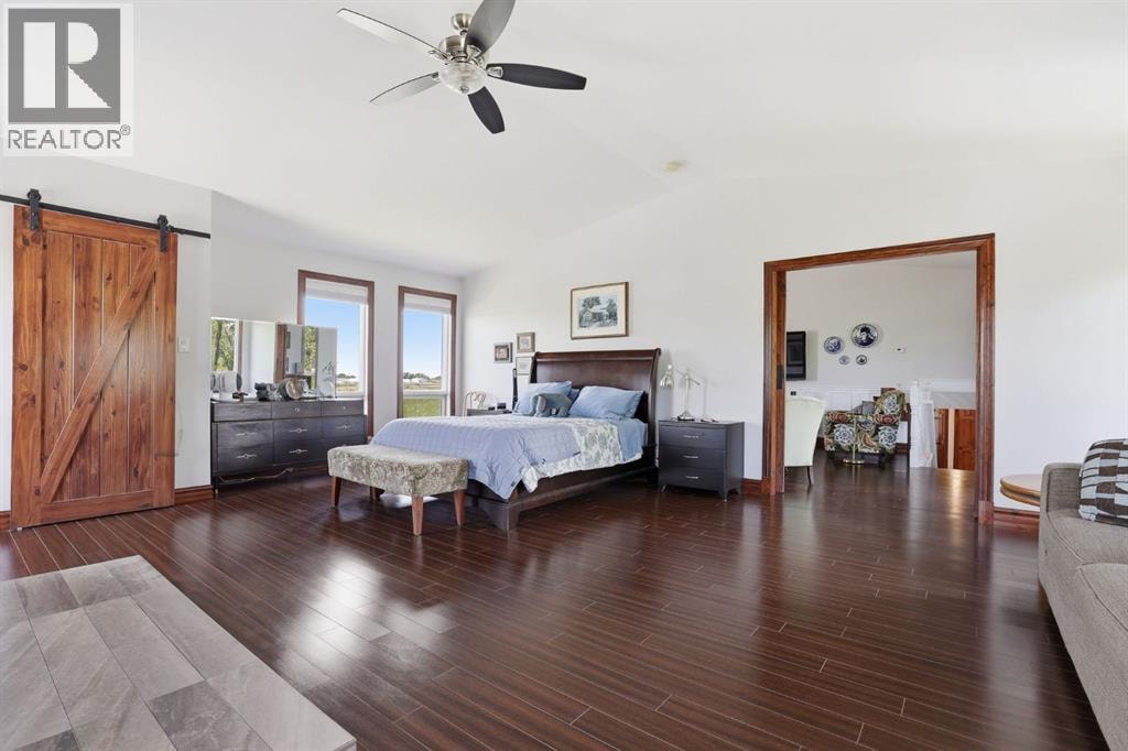 34 Oak Avenue — photo 16